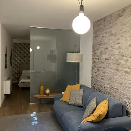 Spazio M&m Cellini 3 * מילאנו